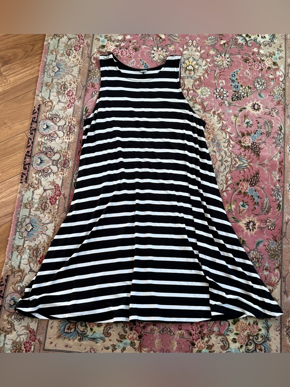 Woman Black and White Striped Swing short Dress - Classic Tank Style, size M